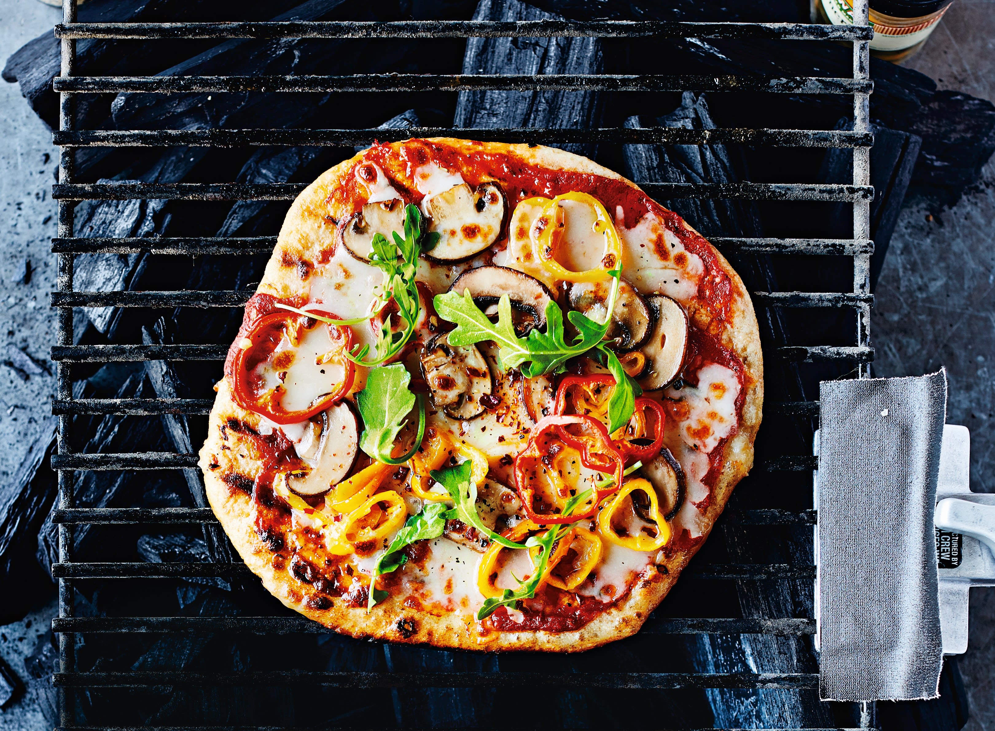 Photo of Barbecued pizza by WW