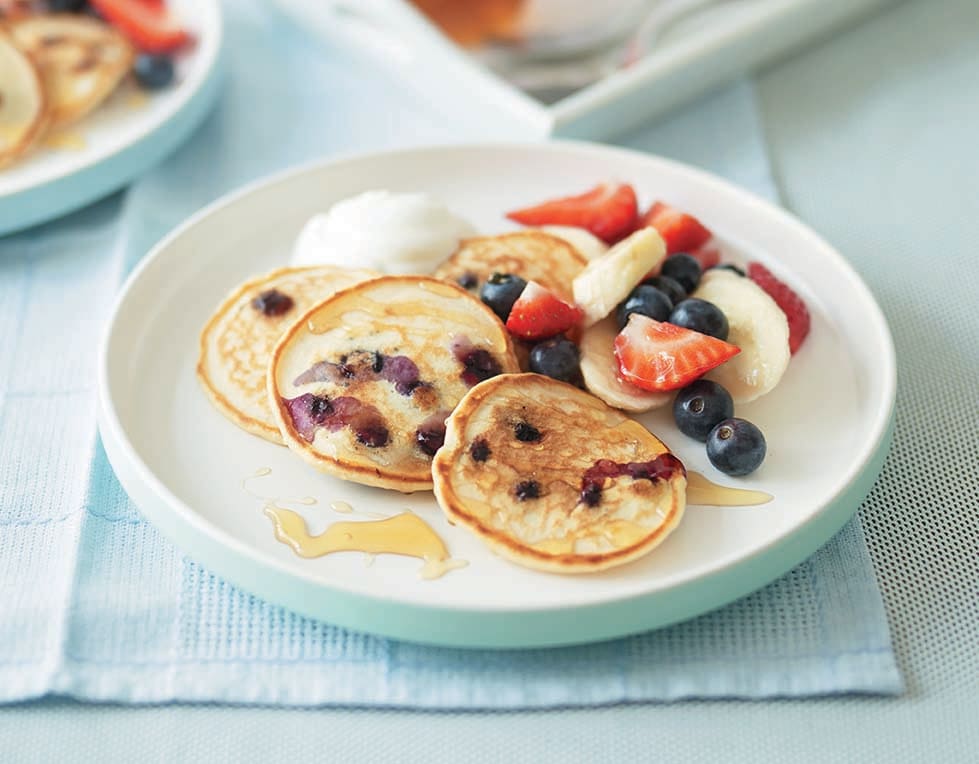 Photo of Banana & berry pancakes by WW