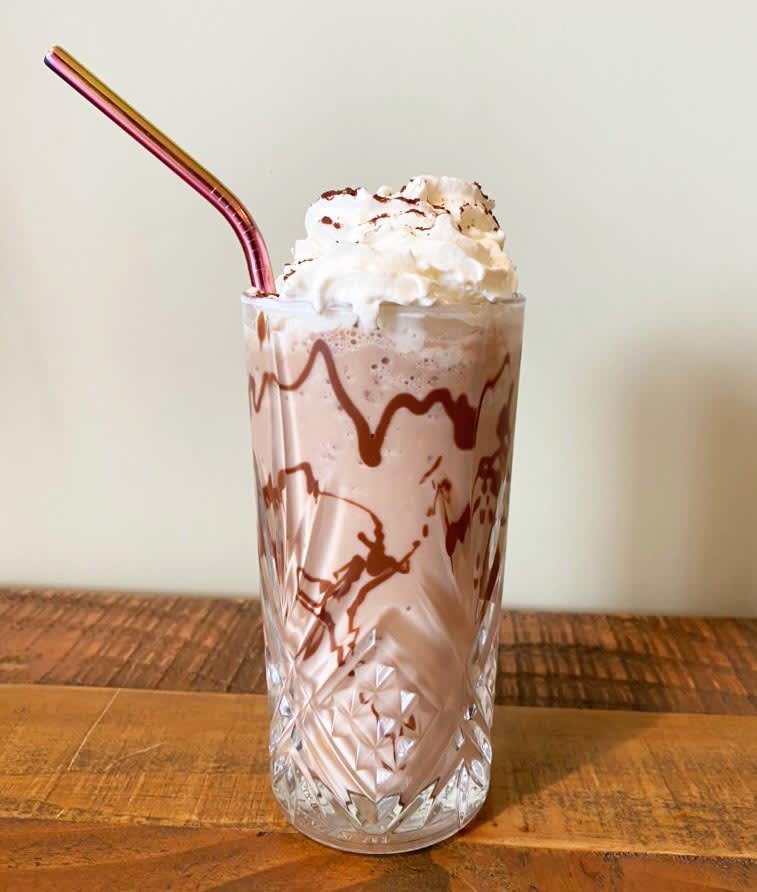 Photo of Chocolate & peanut butter milkshake by WW