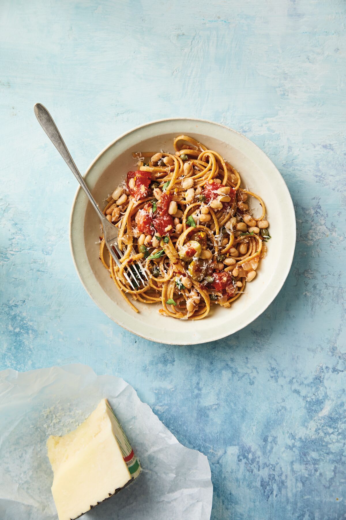 Photo of Linguine with white bean puttanesca by WW