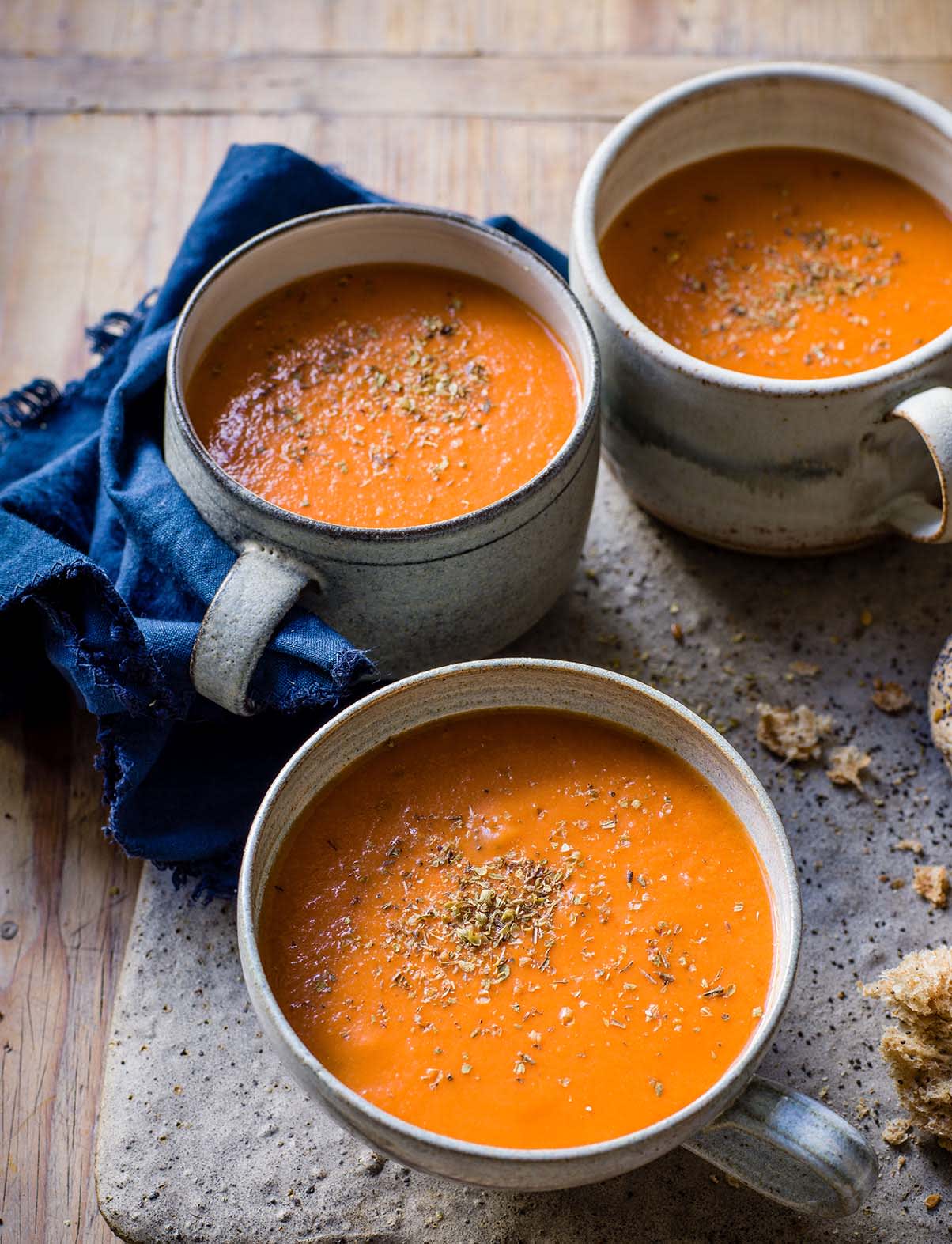 Photo of Tomato, pepper & lentil soup by WW