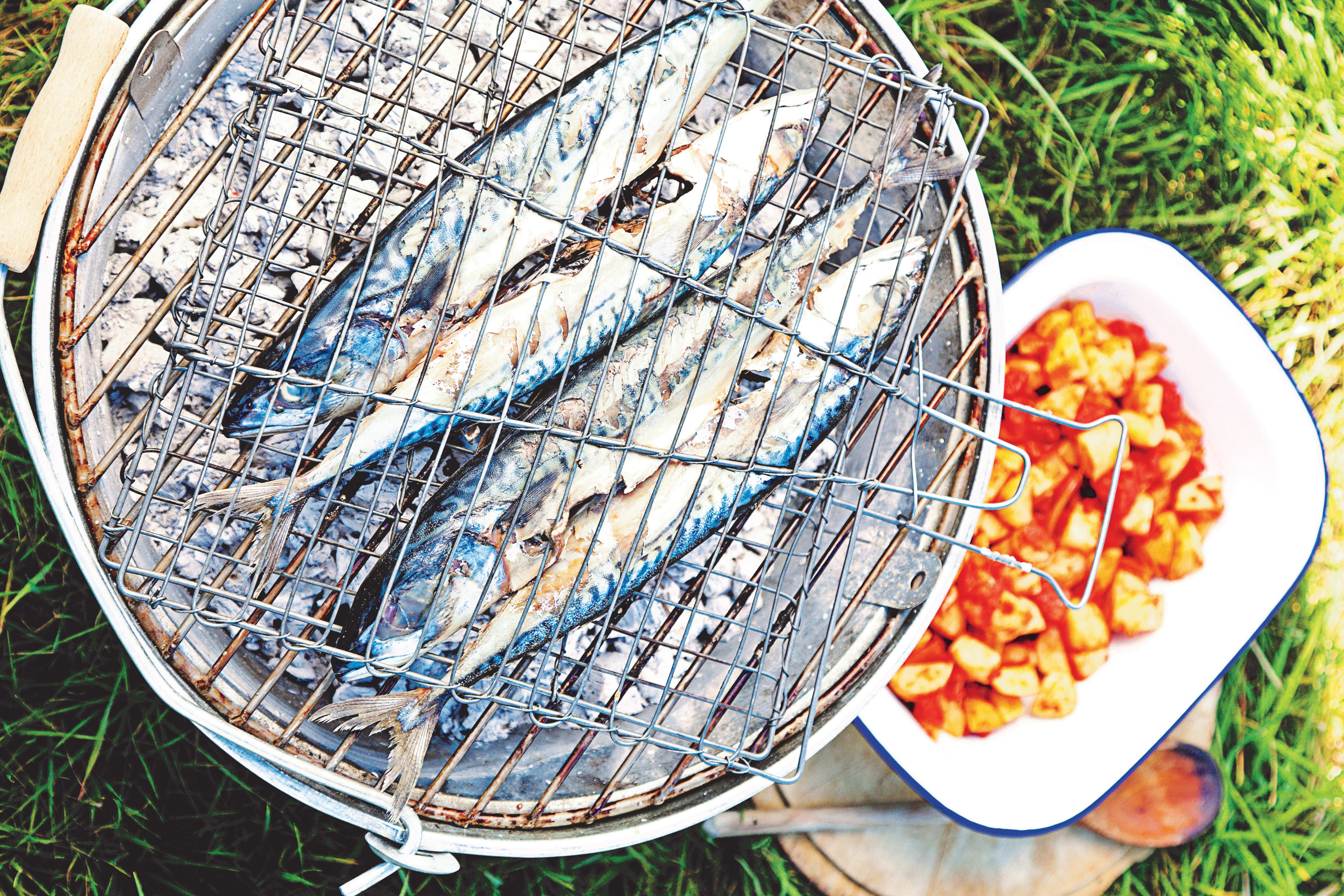 Photo of Barbecued mackerel with smoky potatoes by WW
