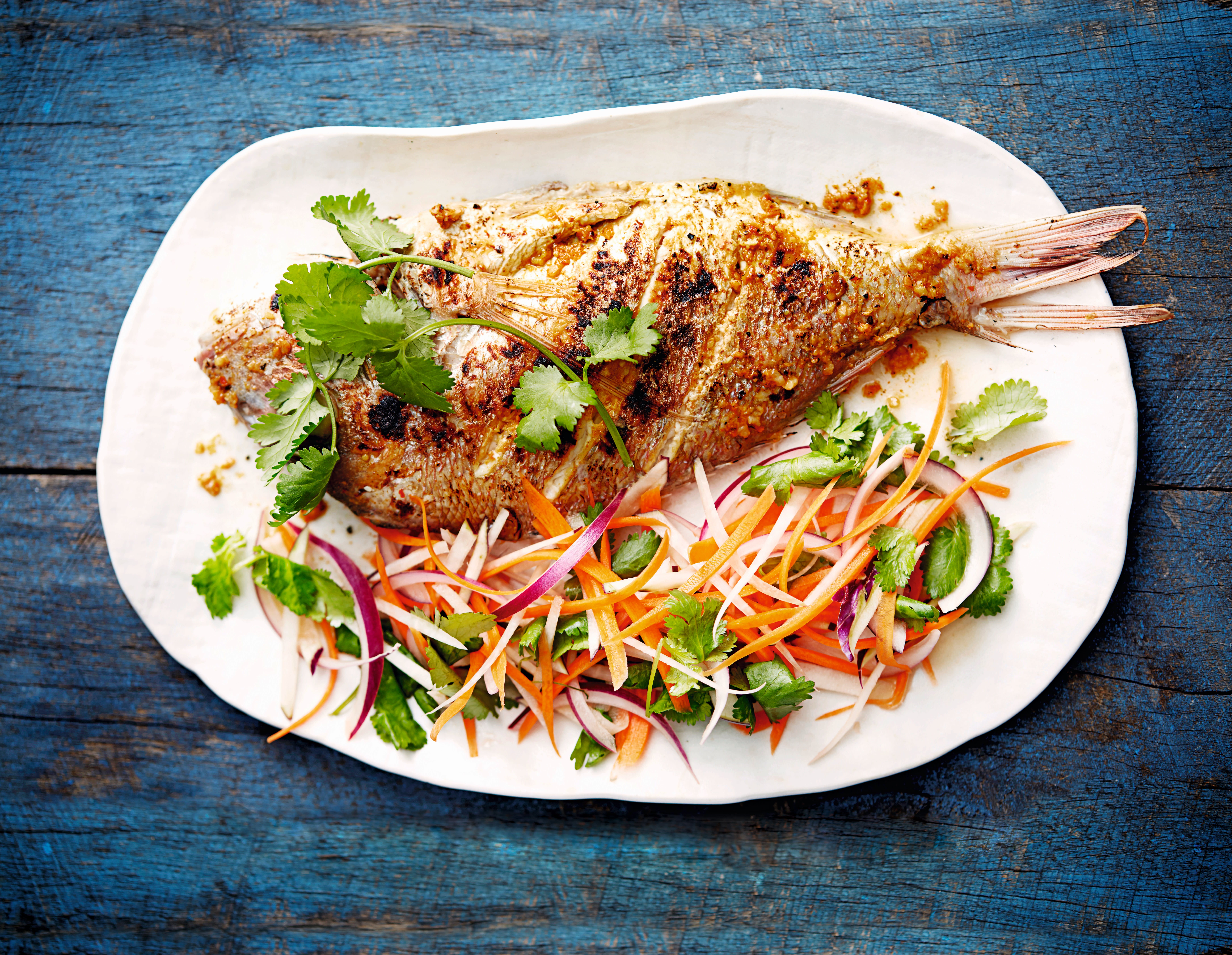 Photo of Moroccan spiced snapper with citrus slaw by WW