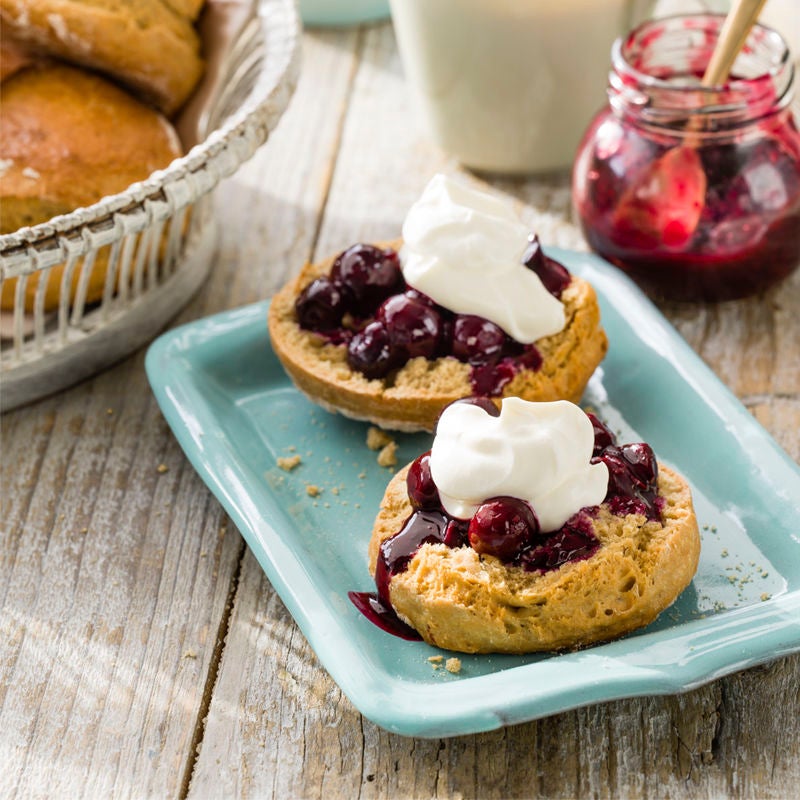Earl grey breakfast scones with quick blueberry jam | Healthy Recipe ...